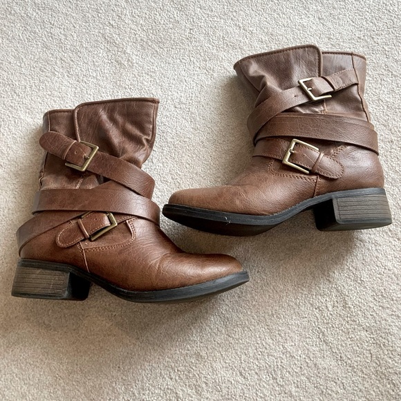 Steve Madden boots - Picture 1 of 4